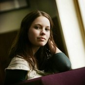 Marit Larsen - List pictures