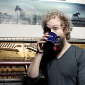 Phosphorescent - List pictures