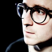 Alexis Taylor - List pictures