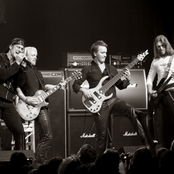 Pyramaze - List pictures