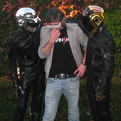 Kavinsky - List pictures