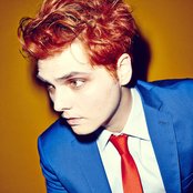 Gerard Way - List pictures