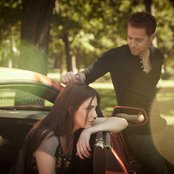 Autumn Hill - List pictures