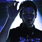 Calvin Harris - List pictures