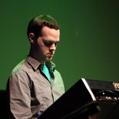 Steve Hauschildt - List pictures