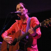 Lori Mckenna - List pictures