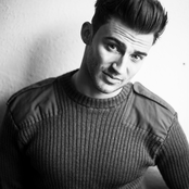 Jake Quickenden - List pictures