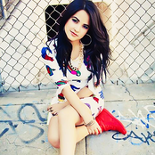 Becky G - List pictures