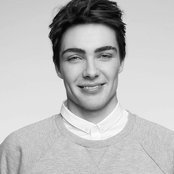 Mileo - List pictures