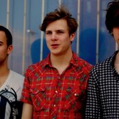 Howler - List pictures