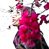 Yuna Zarai - List pictures