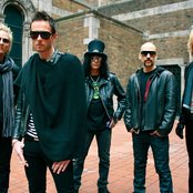 Velvet Revolver - List pictures