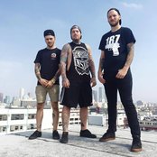 King Conquer - List pictures