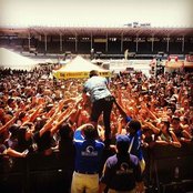 Hands Like Houses - List pictures