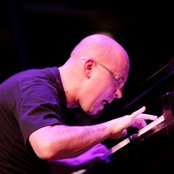 Marcin Wasilewski Trio - List pictures