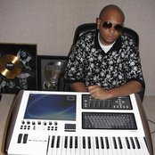 Matt Houston - List pictures