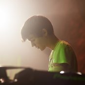 Madeon - List pictures