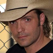 Daron Norwood - List pictures