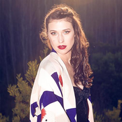 Lanie Lane - List pictures