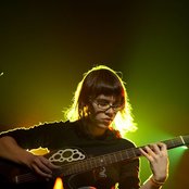 Kaki King - List pictures