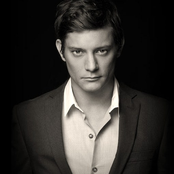 Rob Mills - List pictures