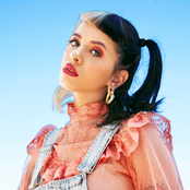 Melanie Martinez - List pictures