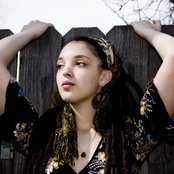 Naia Kete - List pictures