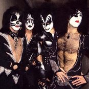 Kiss - List pictures