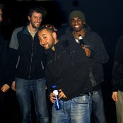 Stateless - List pictures