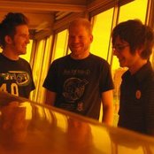 Tapes 'n' Tapes - List pictures