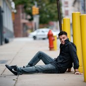 Dustin Tavella - List pictures