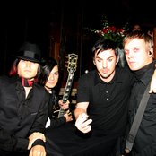 Thirty Seconds To Mars - List pictures