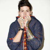 T. Mills - List pictures