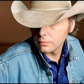 Dwight Yoakam - List pictures