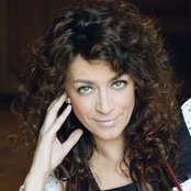 Carmen Paris - List pictures