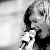 Glasser - List pictures