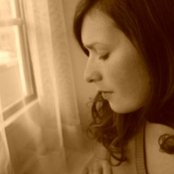 Kate Walsh - List pictures