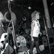 7 Year Bitch - List pictures