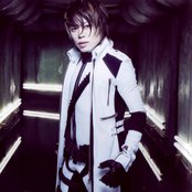 T.m. Revolution - List pictures