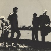 Anti-establishment - List pictures