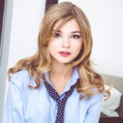 Stefanie Scott - List pictures