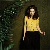 Marit Larsen - List pictures