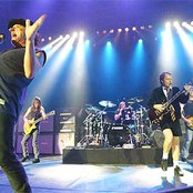 Ac/dc - List pictures