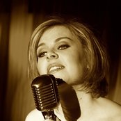 Cara Matthew - List pictures