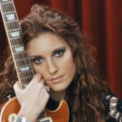 Sarah Kelly - List pictures