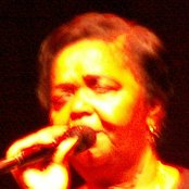 Cesaria Evora - List pictures