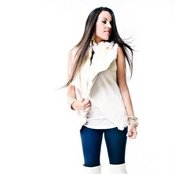 Beckah Shae - List pictures