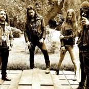 Procession - List pictures