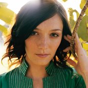 Sarah Blasko - List pictures
