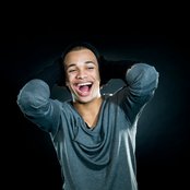 Ben Cristovao - List pictures